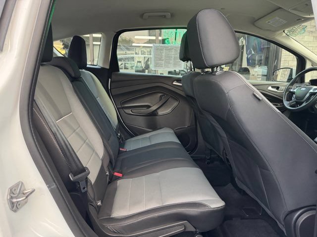 Used 2015 Ford C-MAX SE FWD image 15