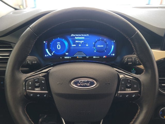 Used 2022 Ford Escape Titanium w/ Titanium Elite Package AWD/4WD image 32