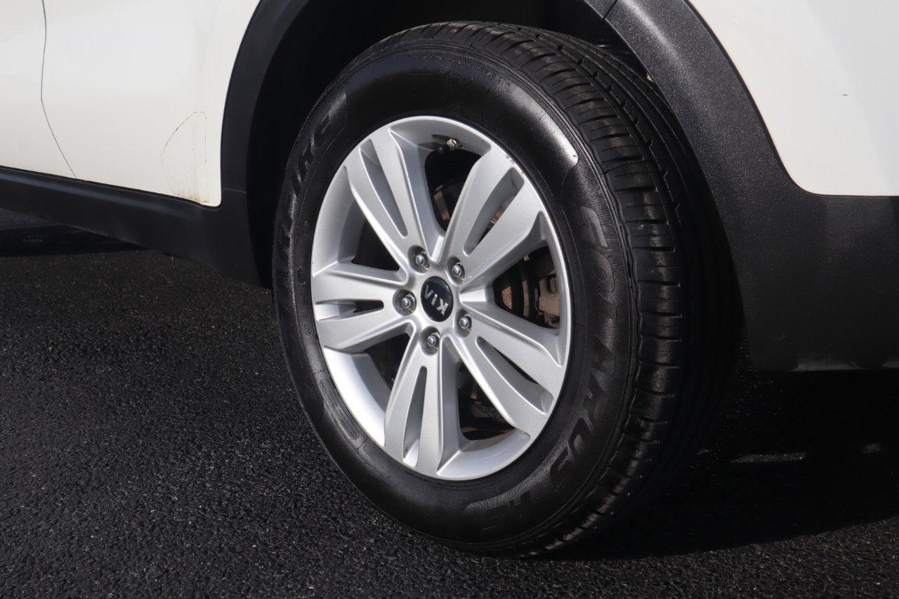 Used 2019 Kia Sportage LX image 23