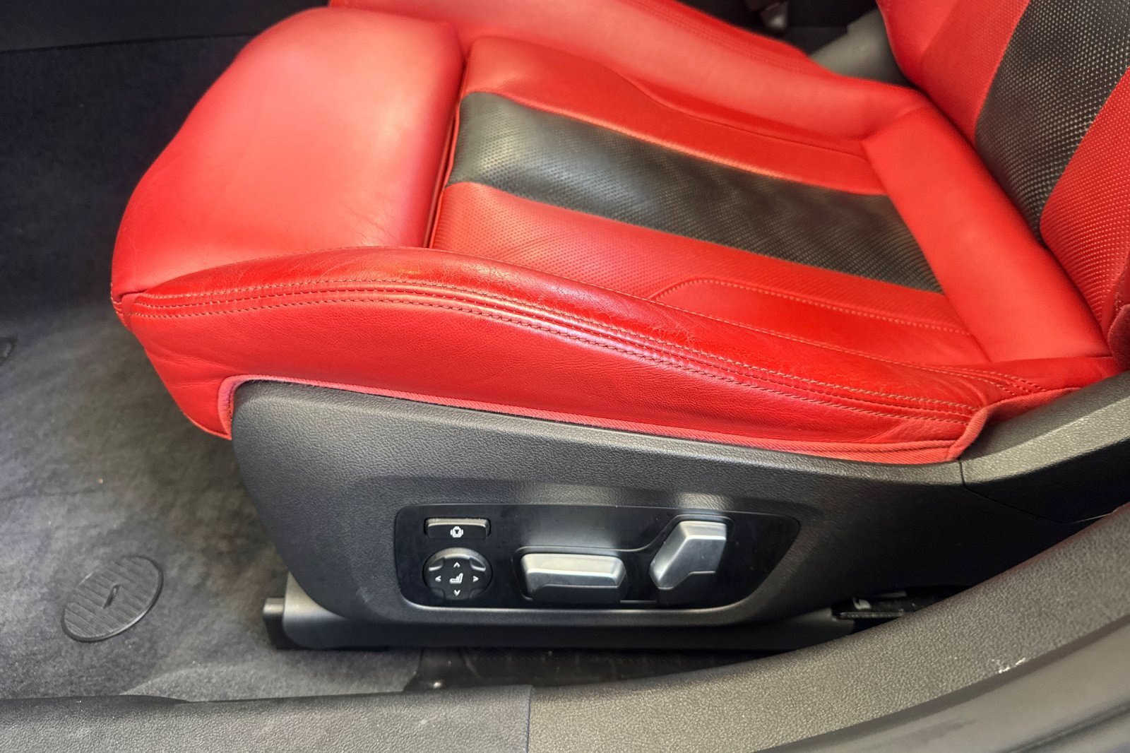Used 2023 BMW M3 Competition w/ Executive Package AWD/4WD image 15