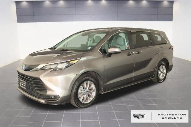Used 2024 Toyota Sienna LE