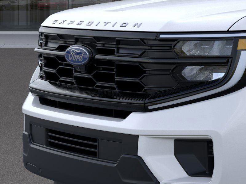 New 2026 Ford Expedition Active image 17