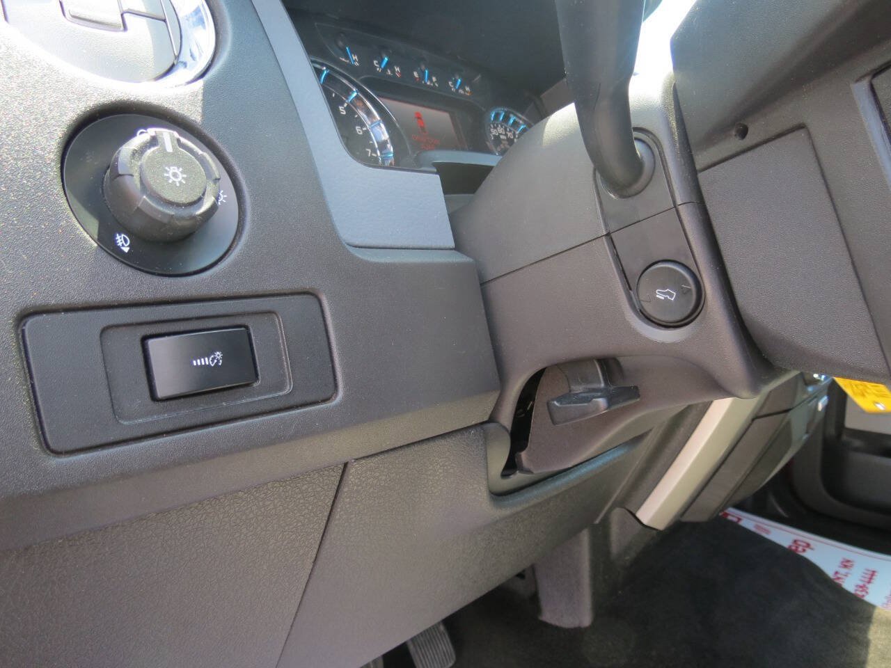 Used 2014 Ford F150 XLT w/ XLT Chrome Package AWD/4WD image 14