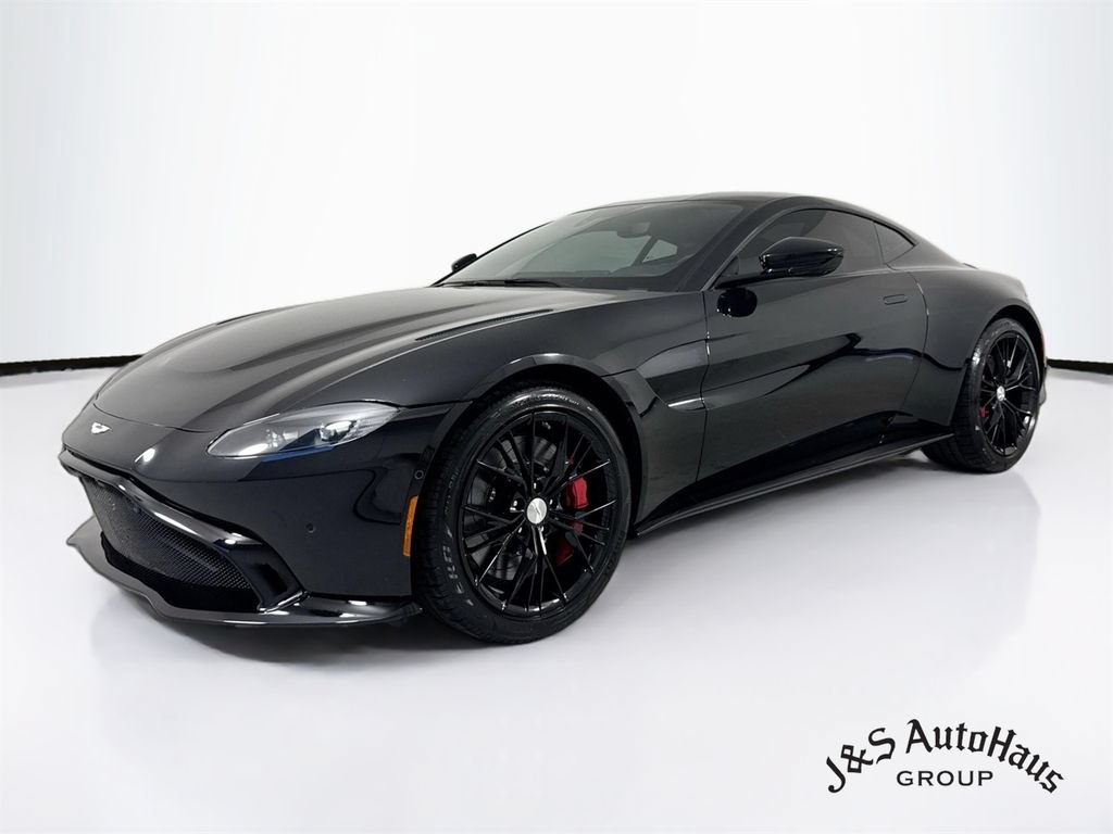 Used 2021 Aston Martin V8 Vantage Coupe RWD image 3