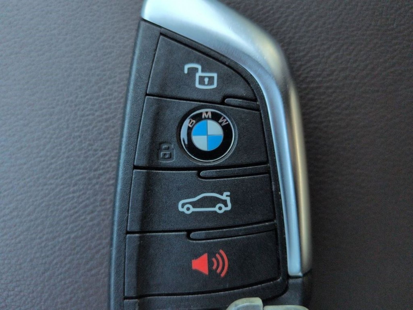Used 2022 BMW X3 xDrive30i w/ Premium Package AWD/4WD image 31