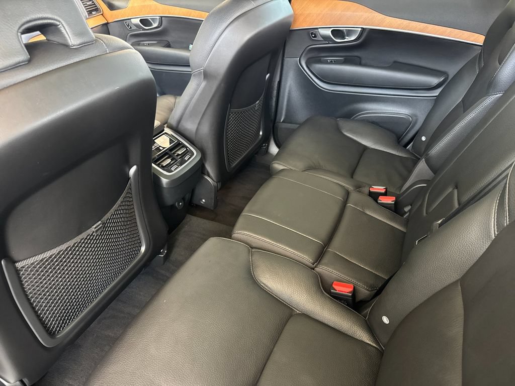 Certified 2023 Volvo XC90 B6 Plus w/ Protection Package Premier AWD/4WD image 11