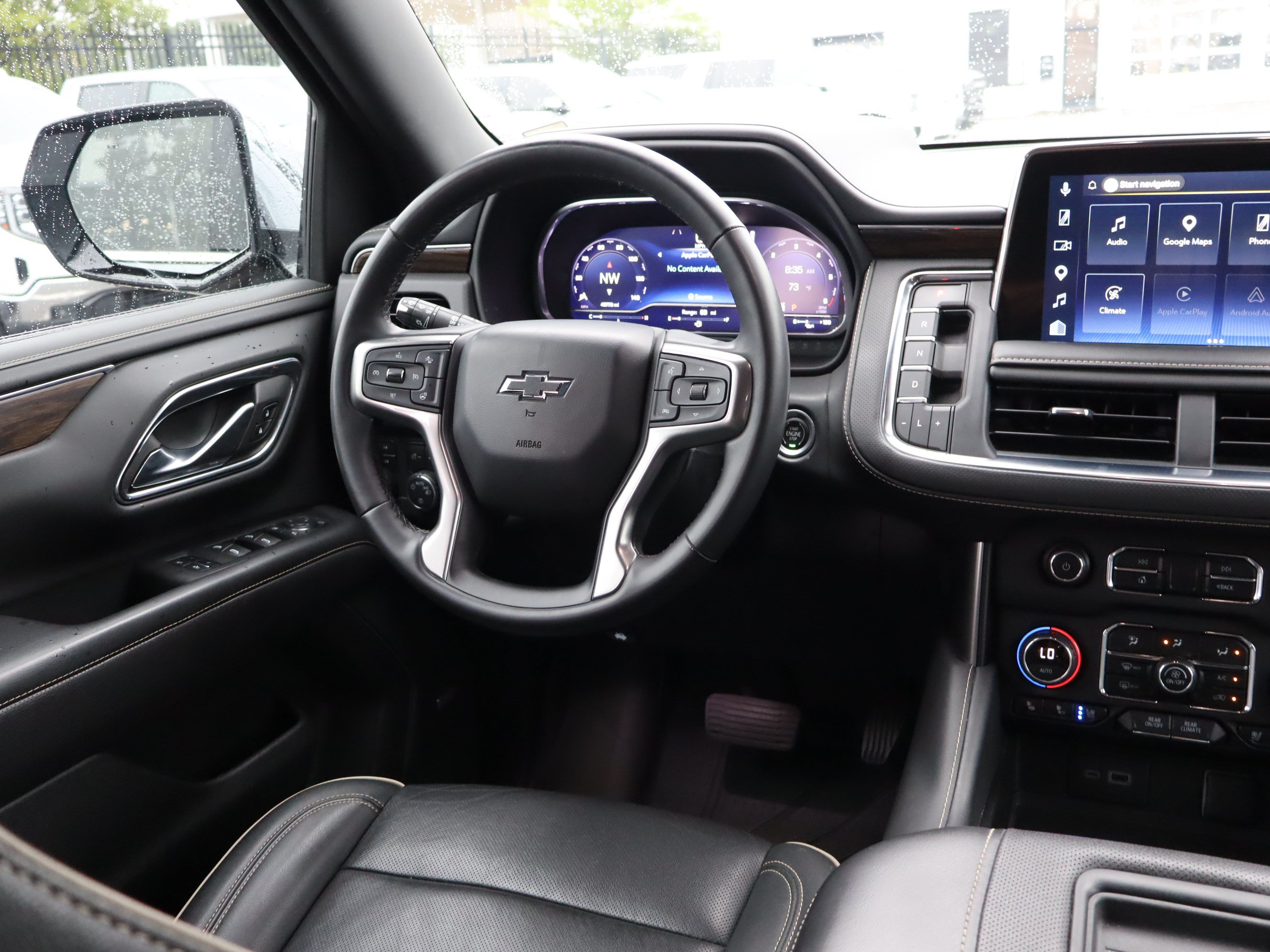 Used 2023 Chevrolet Tahoe Premier w/ Premium Package 2 AWD/4WD image 14