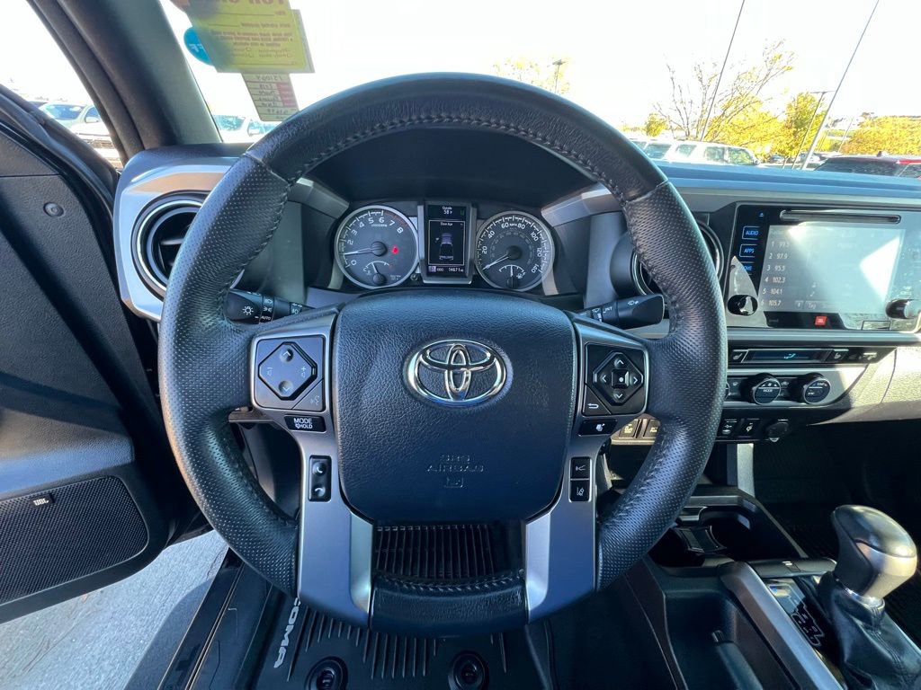Used 2018 Toyota Tacoma Limited image 39