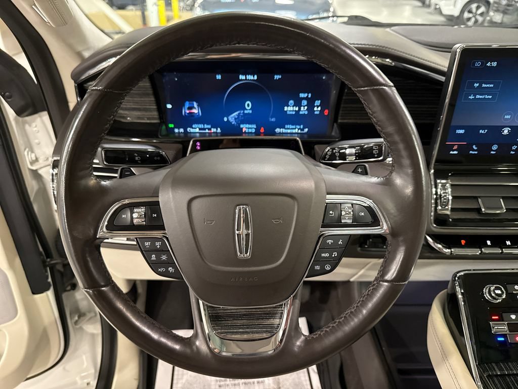 Used 2024 Lincoln Navigator L Black Label AWD/4WD image 11