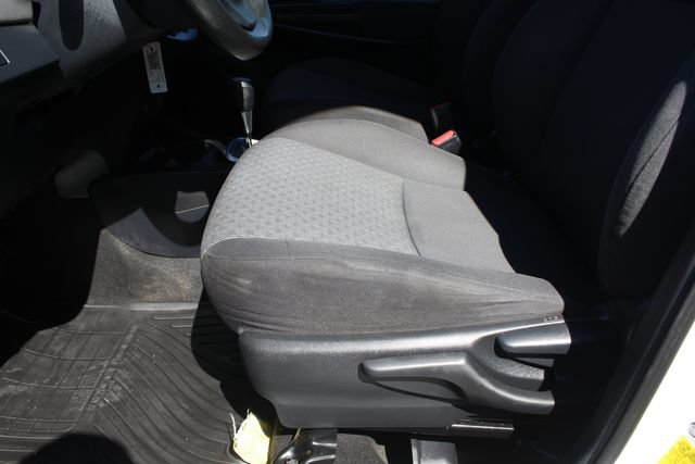 Used 2016 Toyota Yaris L FWD image 22