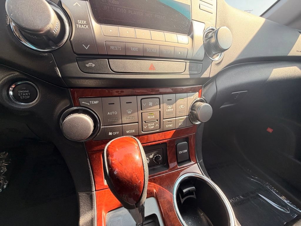 Used 2012 Toyota Highlander Limited FWD image 26