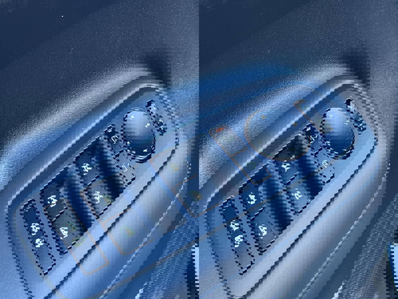 Used 2024 Hyundai Santa Fe SEL image 13