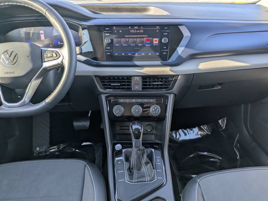 Certified 2023 Volkswagen Taos SE w/ Panoramic Sunroof Package FWD image 14
