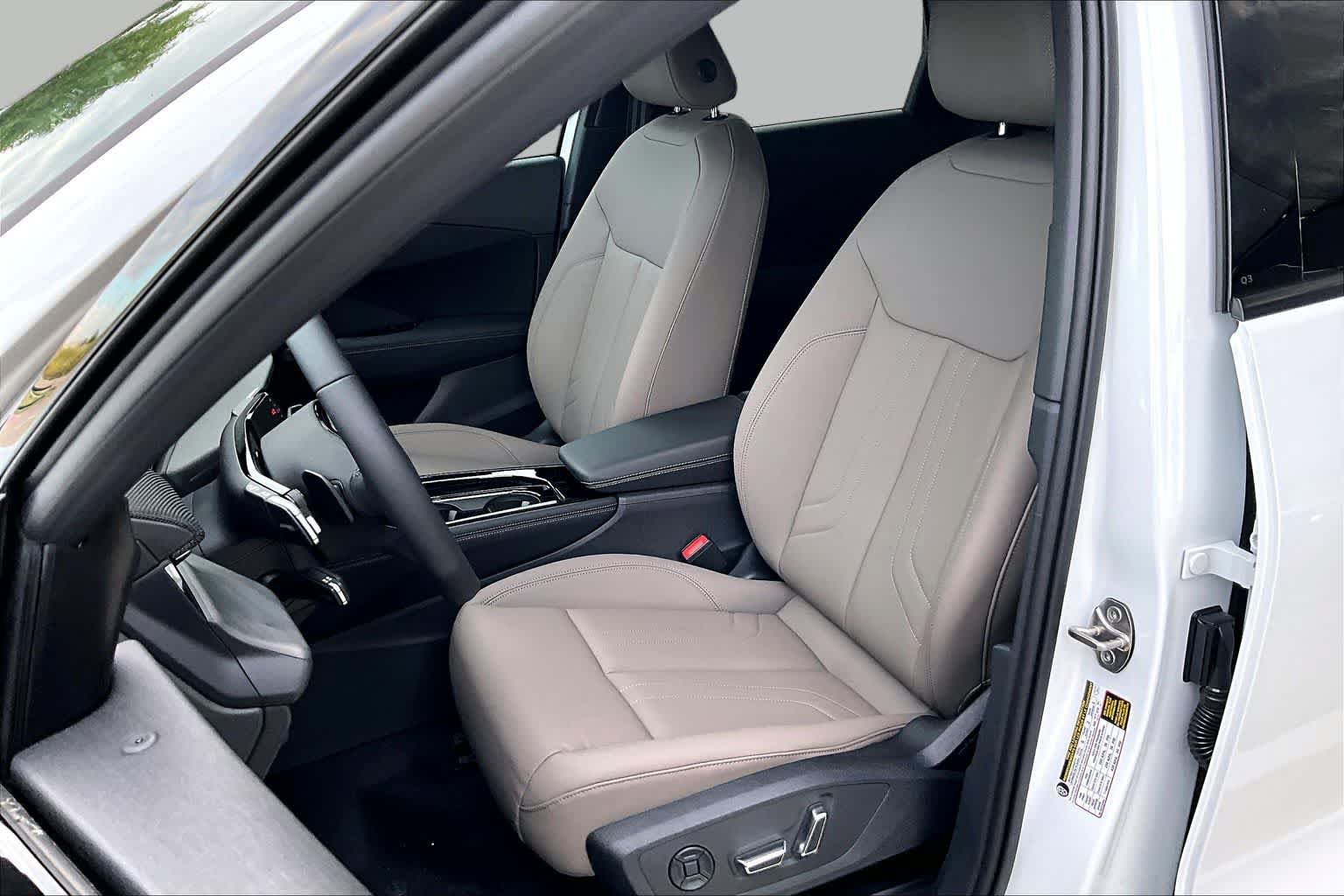 New 2026 Audi Q3 quattro 2.0T AWD/4WD image 9