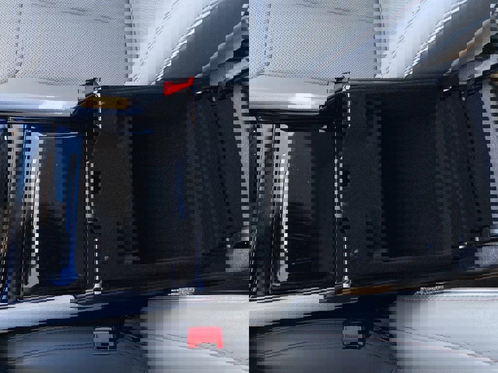 Used 2022 Jeep Grand Cherokee Overland image 32