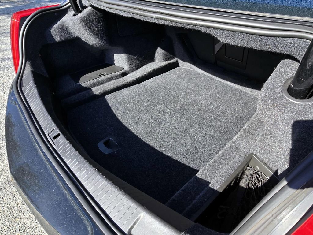 Used 2018 Cadillac CTS Luxury image 34