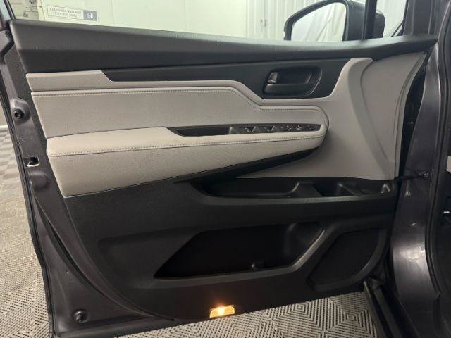 Used 2020 Honda Odyssey LX image 14