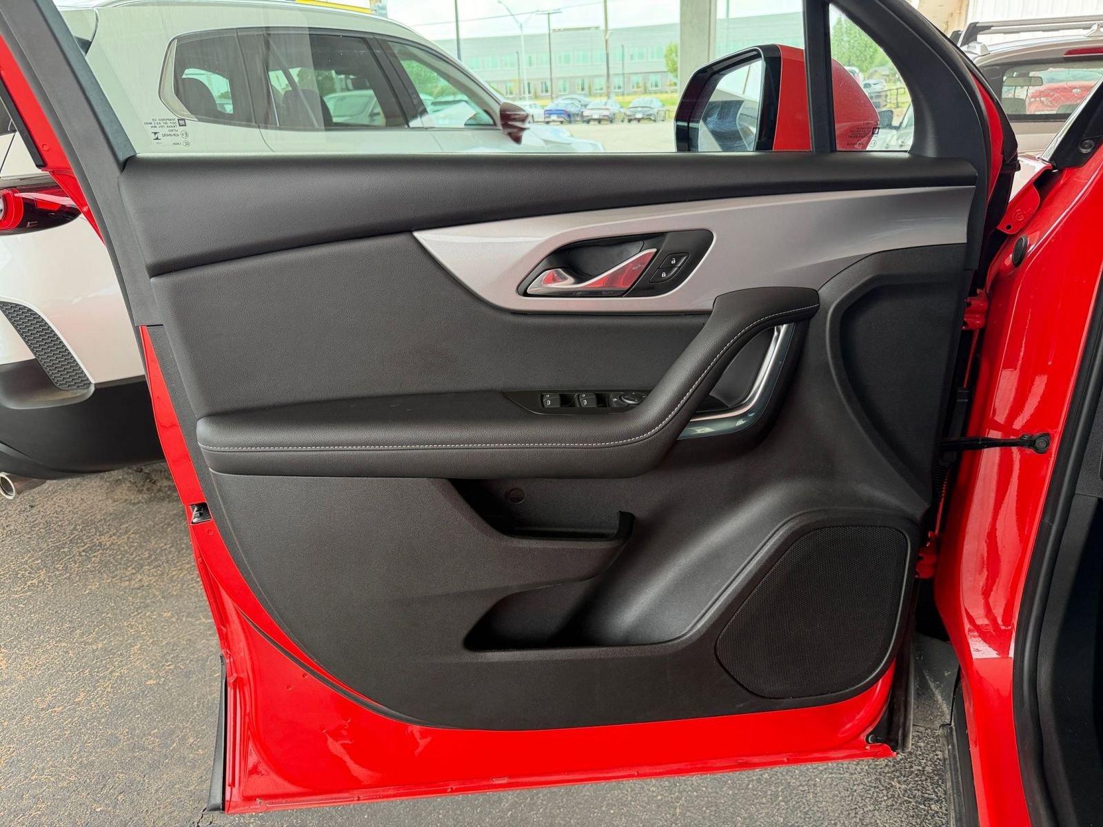 Used 2025 Chevrolet Blazer LT image 18