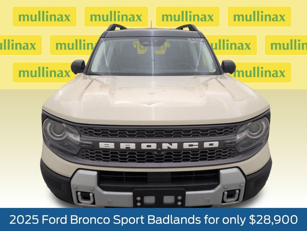 Certified 2025 Ford Bronco Sport Badlands AWD/4WD image 13