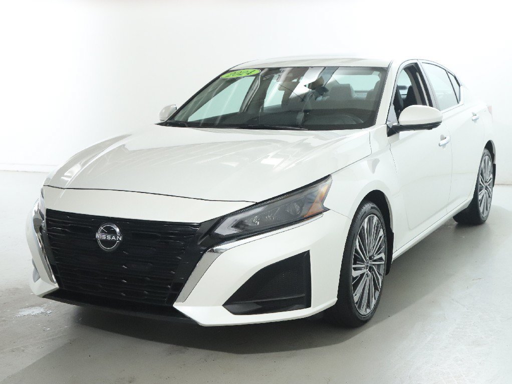 Certified 2024 Nissan Altima 2.5 SL AWD/4WD image 6