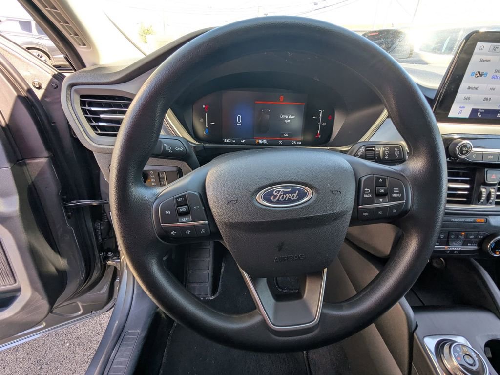Used 2025 Ford Escape Active image 16