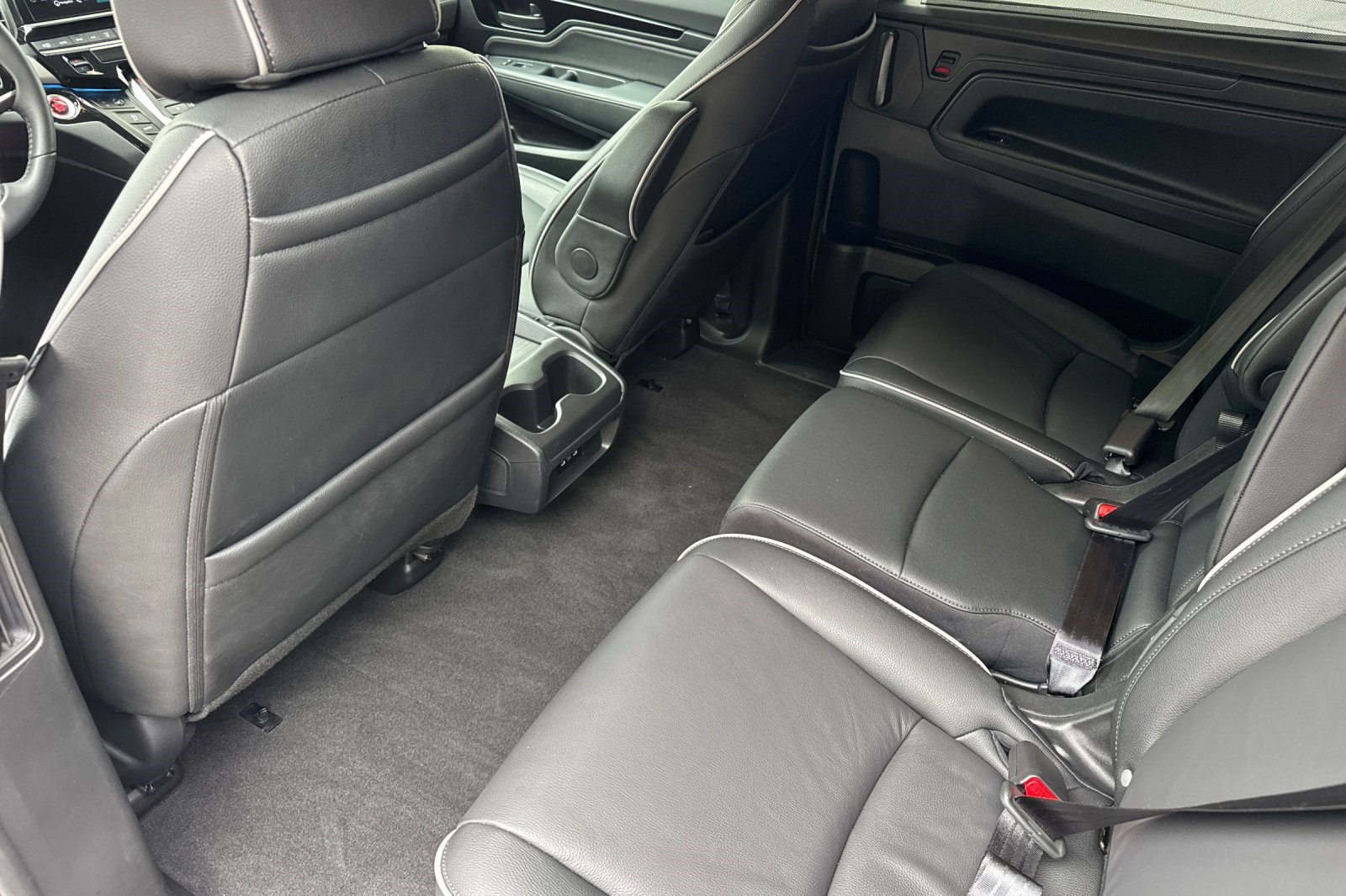 Certified 2026 Honda Odyssey Touring image 27