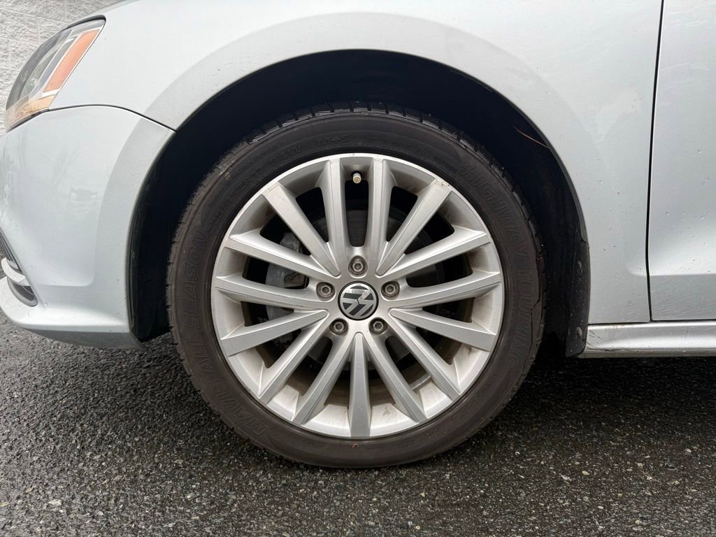 Used 2016 Volkswagen Jetta SEL image 17