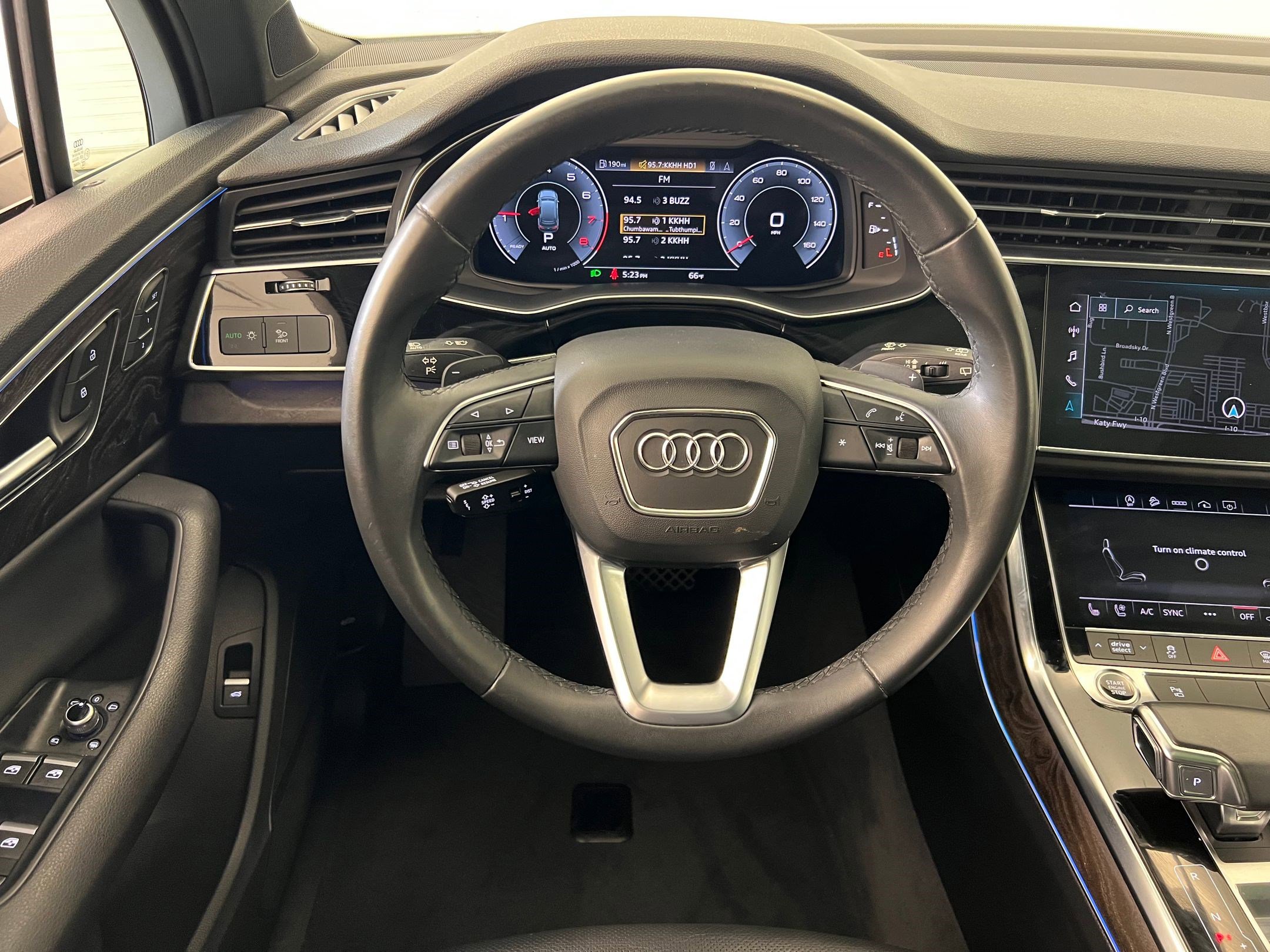 Used 2022 Audi Q7 2.0T Premium Plus w/ Premium Plus Package image 25