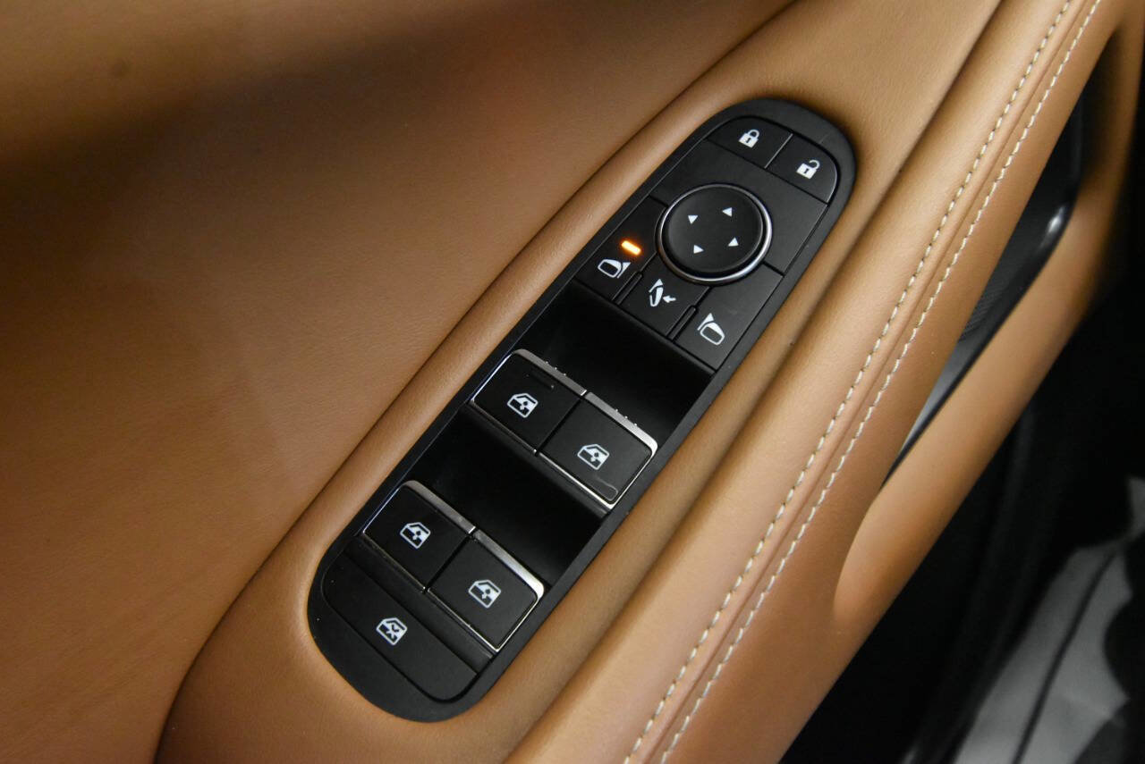 Used 2022 INFINITI QX60 Sensory w/ Vision Package image 32