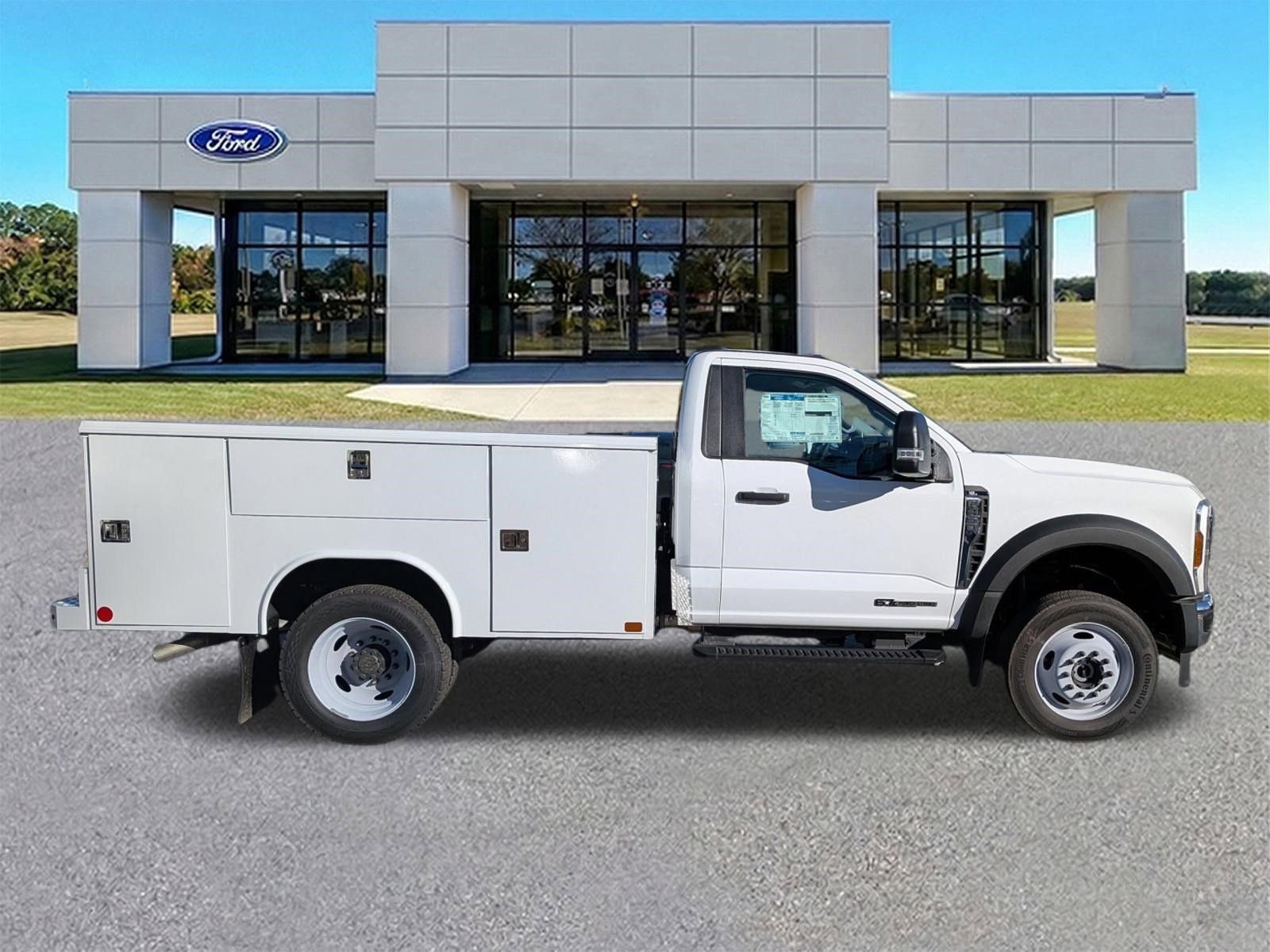 New 2024 Ford F450 XL image 3