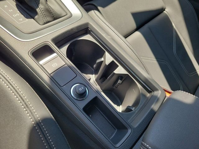 Certified 2025 Audi Q3 2.0T Premium w/ Convenience Package image 26