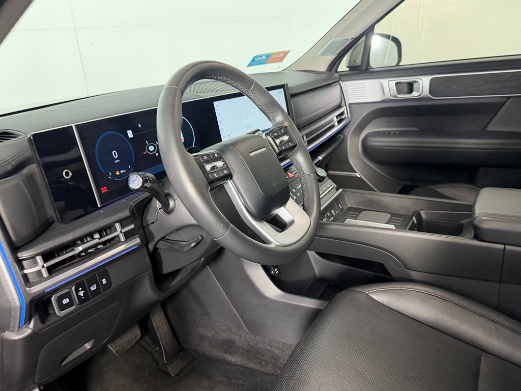 Used 2024 Hyundai Santa Fe Limited AWD/4WD image 15