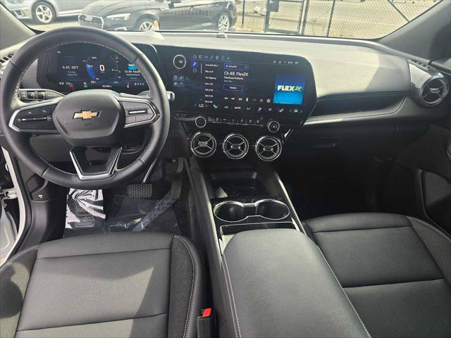 Used 2024 Chevrolet Blazer EV LT AWD/4WD image 20