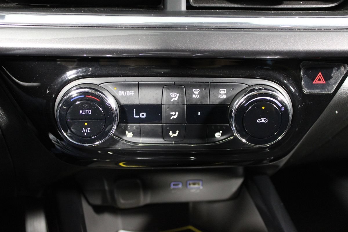 Used 2026 Chevrolet Trax ACTIV FWD image 21