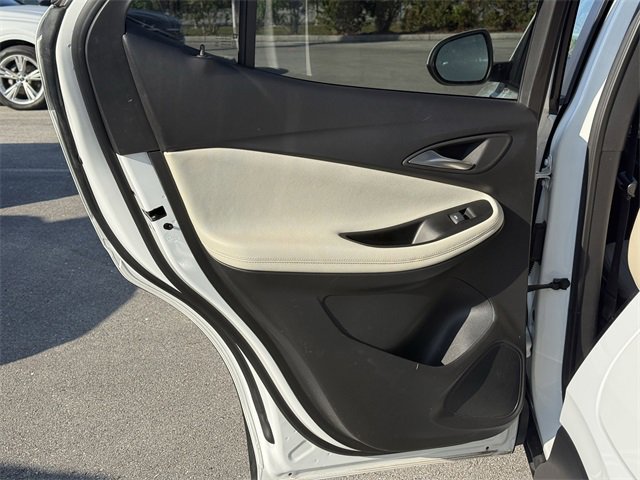 Used 2024 Buick Encore GX Preferred image 34