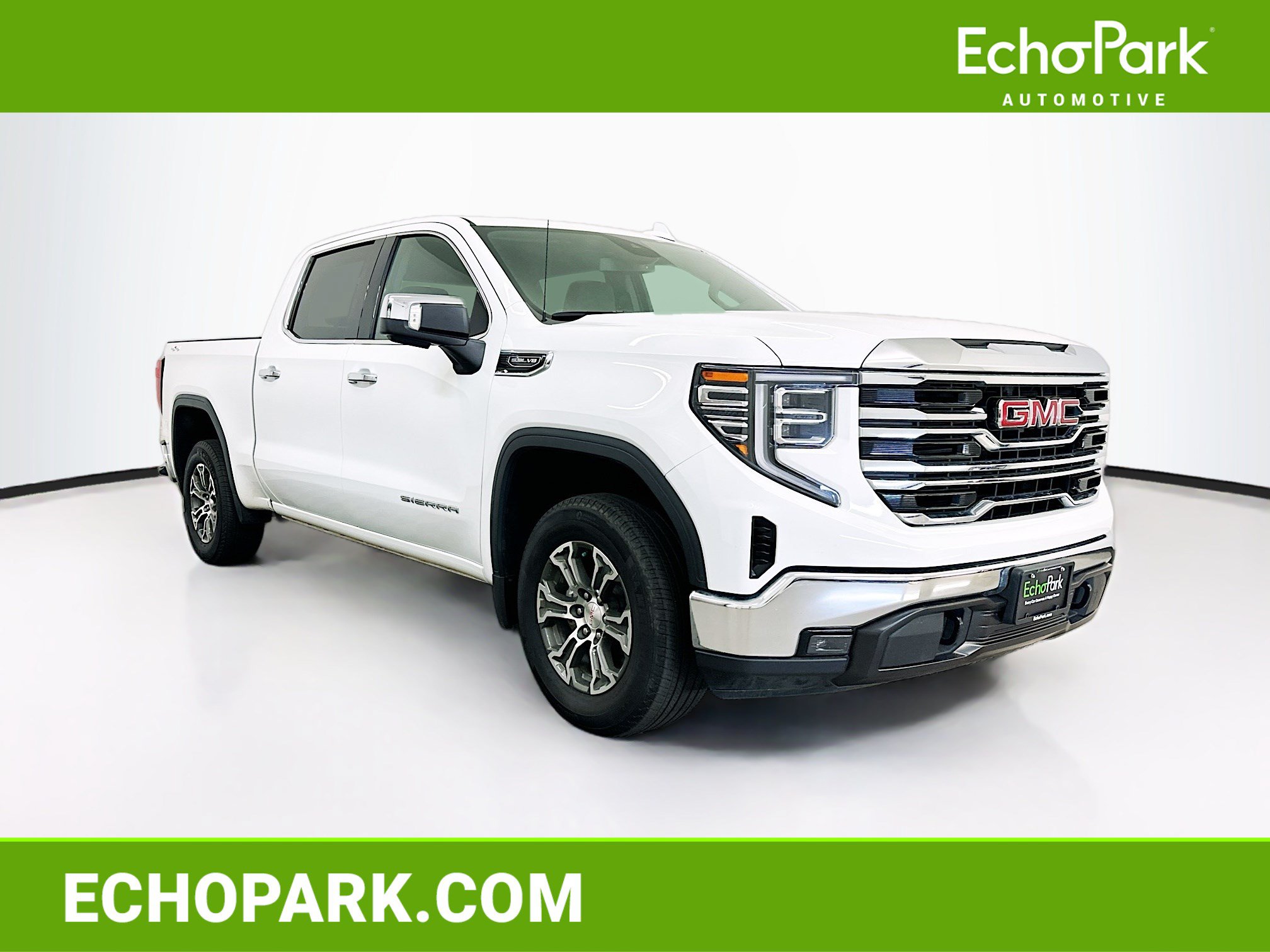 Used 2025 GMC Sierra 1500 SLT AWD/4WD image 1