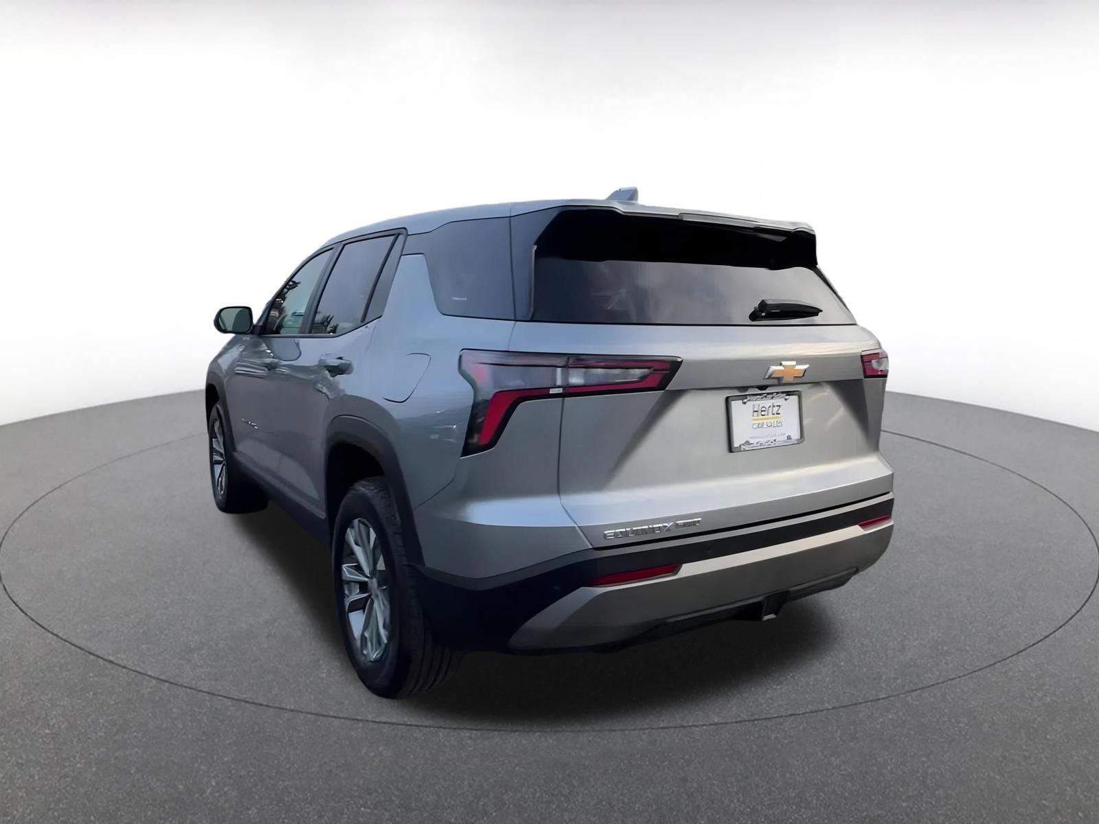 Used 2025 Chevrolet Equinox LT image 11