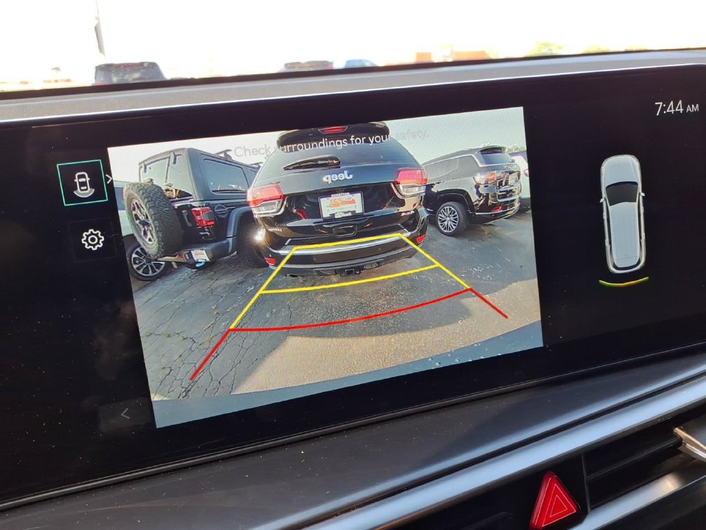 Used 2025 Kia Sorento S w/ Panoramic Sunroof Package FWD image 19