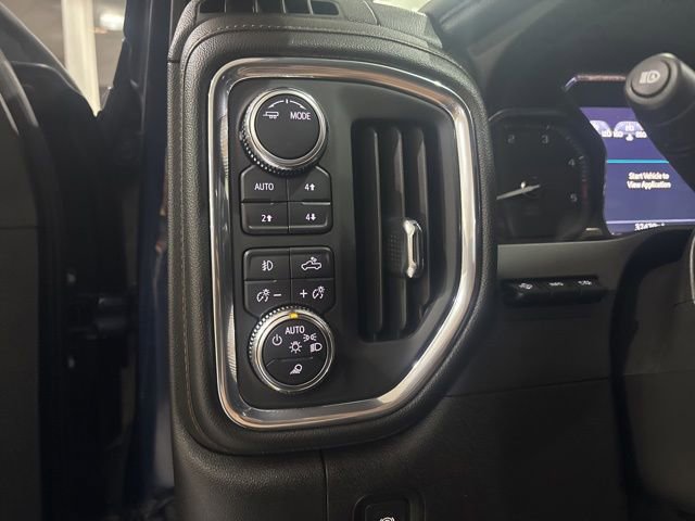 Used 2023 GMC Sierra 2500 AT4 w/ AT4 Premium Plus Package AWD/4WD image 14
