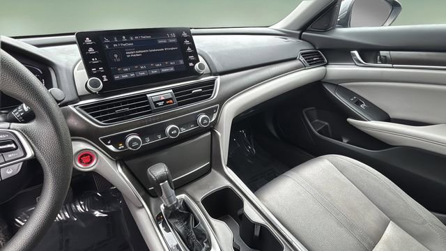 Used 2020 Honda Accord EX image 25