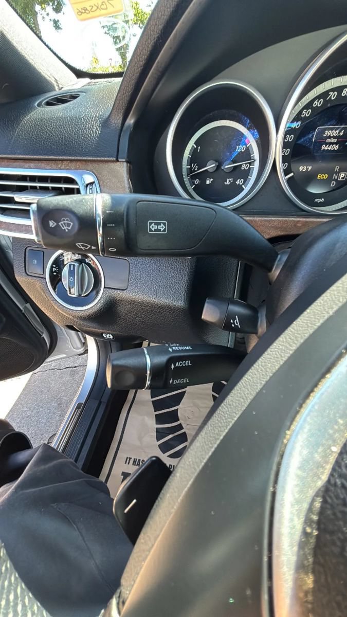 Used 2014 Mercedes-Benz E 350 Sedan image 21