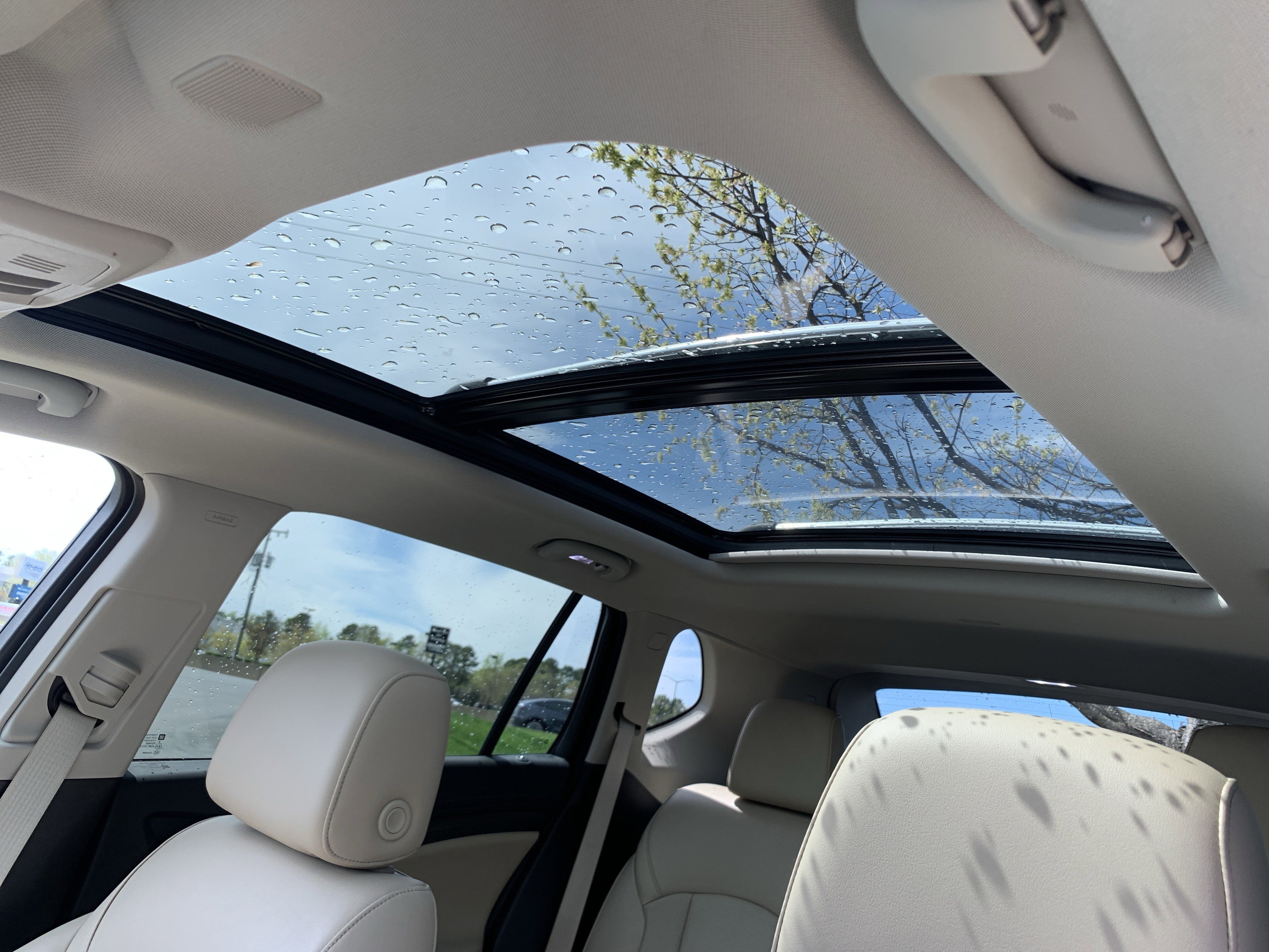 Used 2020 Buick Envision Premium w/ Driver Confidence Package image 28