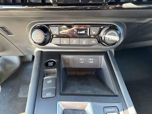 New 2026 Nissan Kicks SV w/ Cold Weather Package image 19