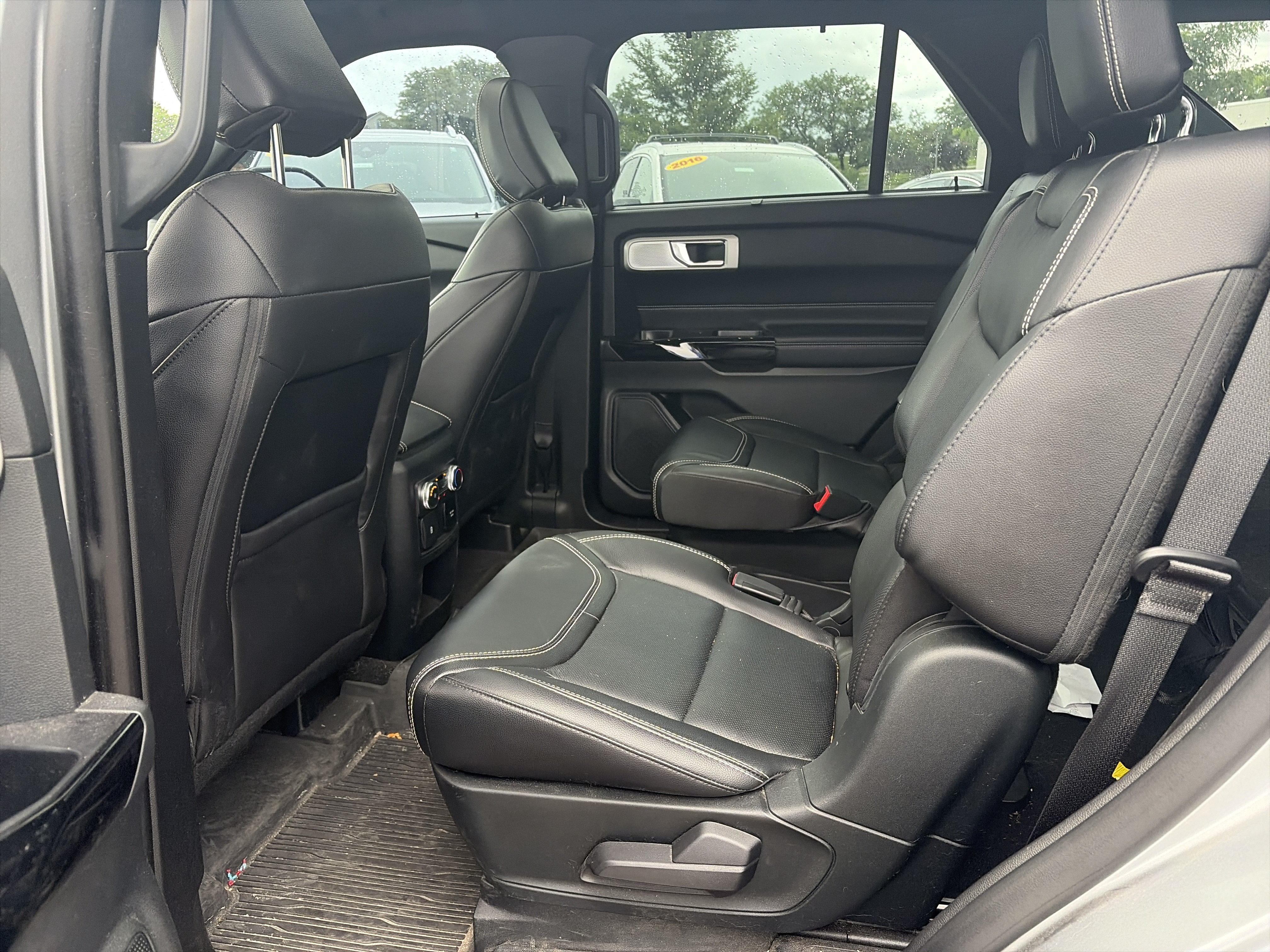 Used 2021 Ford Explorer ST w/ Equipment Group 401A AWD/4WD image 8