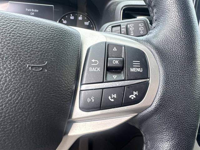 Used 2023 Ford Explorer XLT w/ Equipment Group 202A AWD/4WD image 13