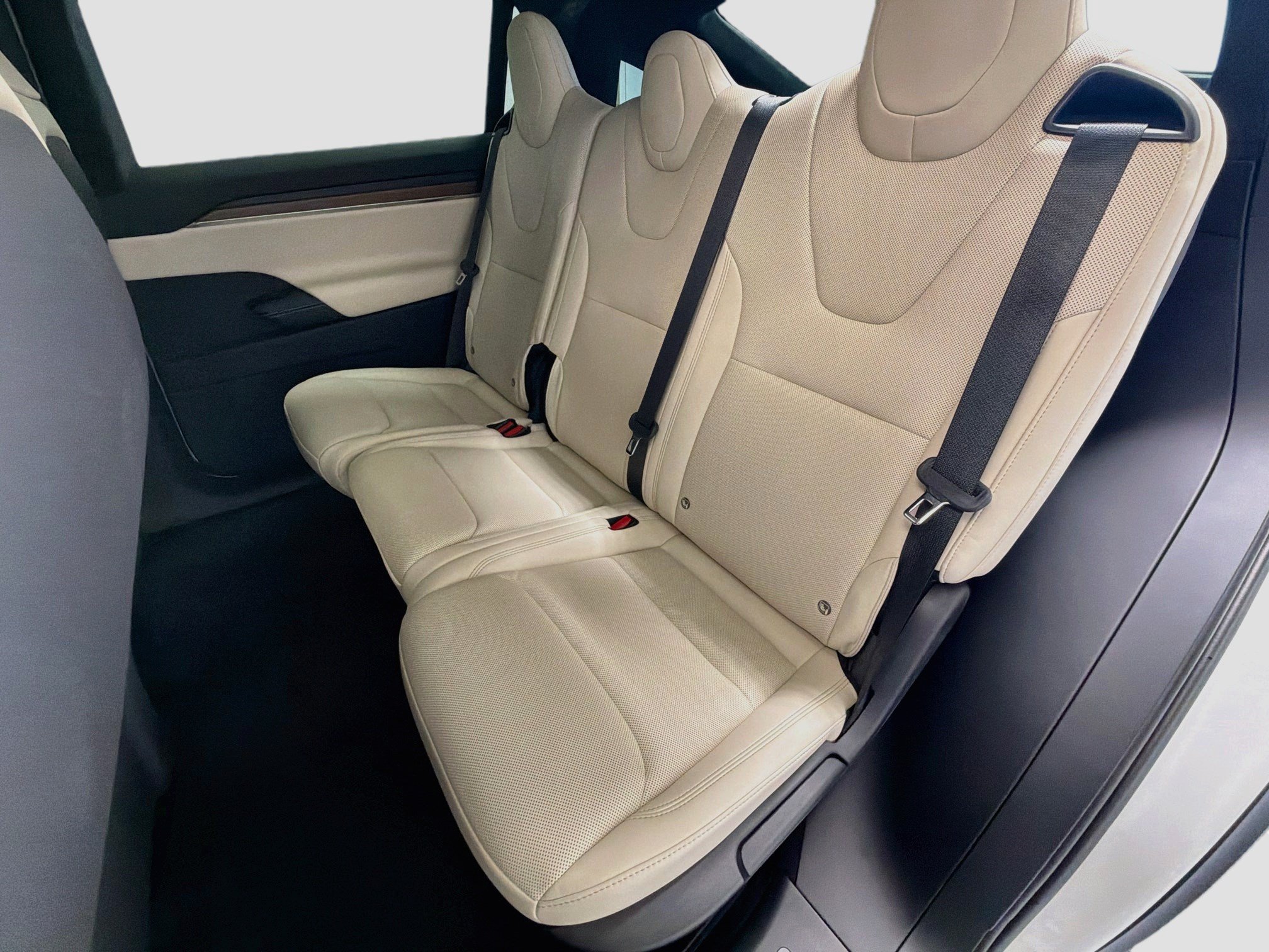 Used 2022 Tesla Model X AWD/4WD image 13
