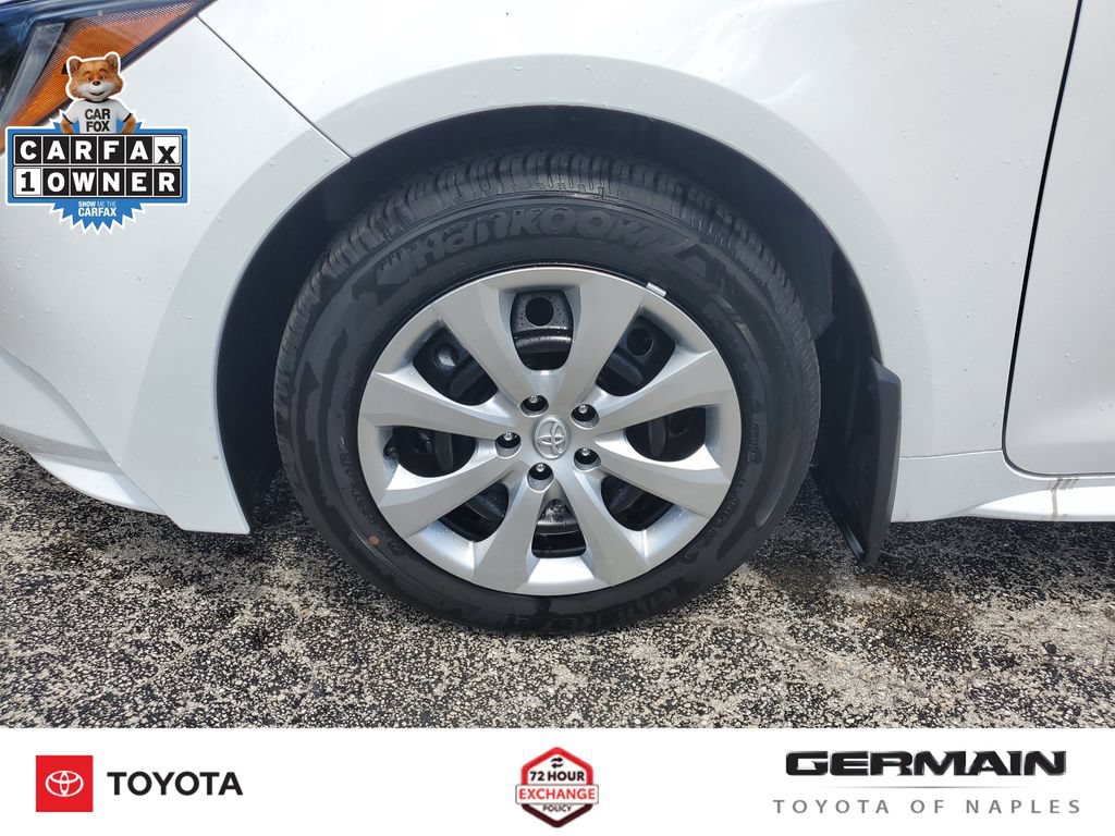Used 2026 Toyota Corolla LE FWD image 12
