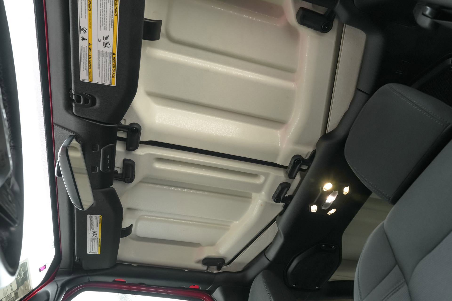 Used 2021 Jeep Wrangler Willys image 23