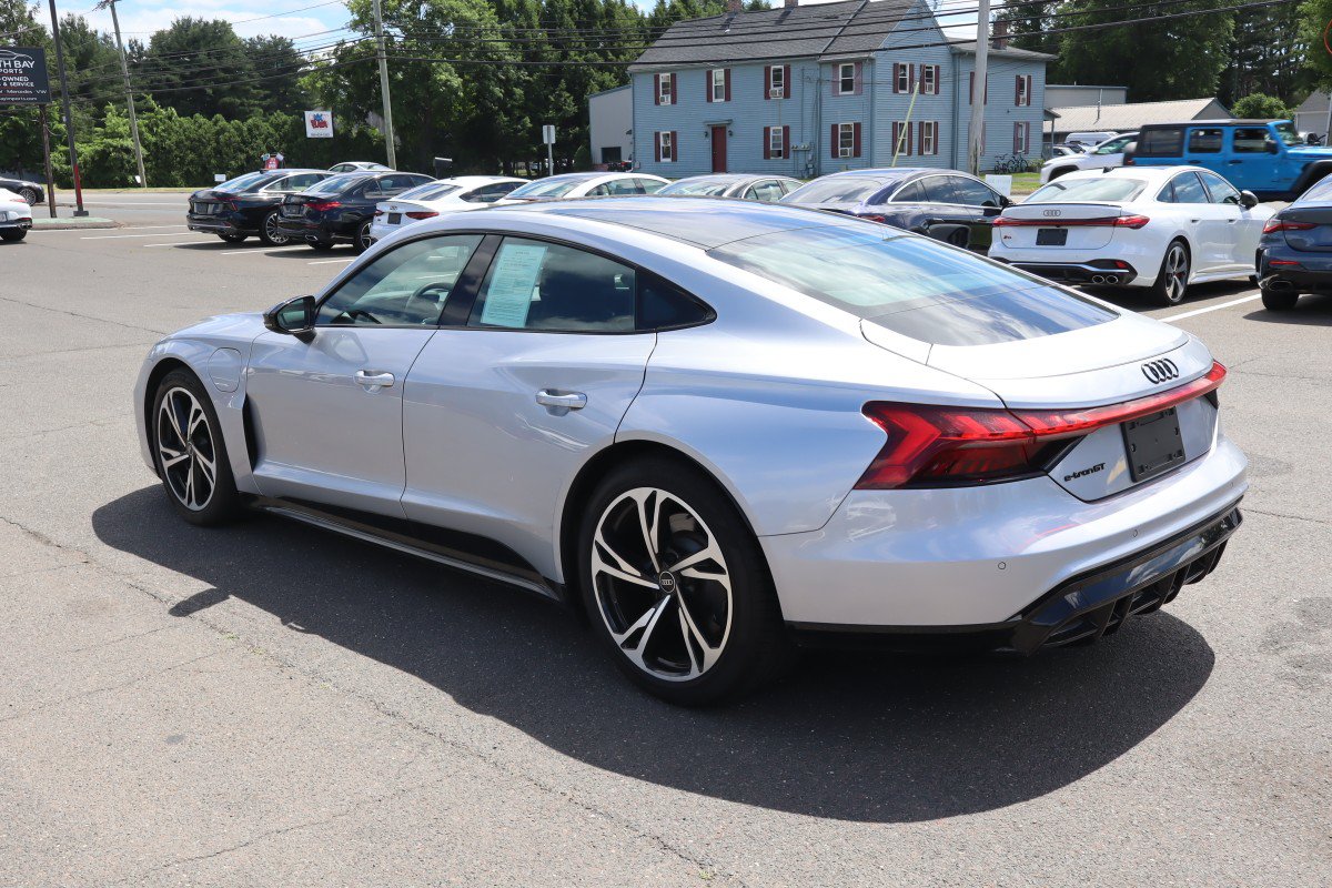 Used 2022 Audi e-tron GT Premium Plus AWD/4WD image 7