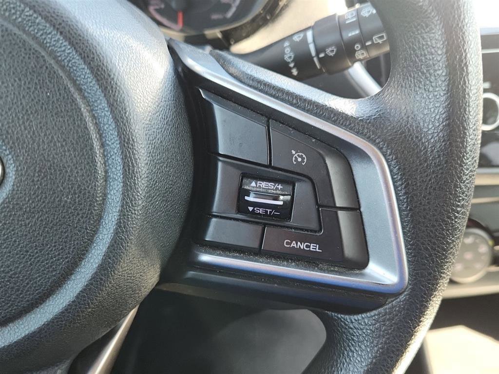 Used 2019 Subaru Crosstrek 2.0i AWD/4WD image 16